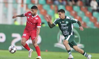  هافبک پرسپولیس شاکی شد: هنوز ۸ بازی مانده؛ چطور قهرمان تعیین می‌کنید؟