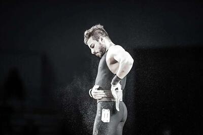  چه بر سر کیانوش رستمی آمده است؟