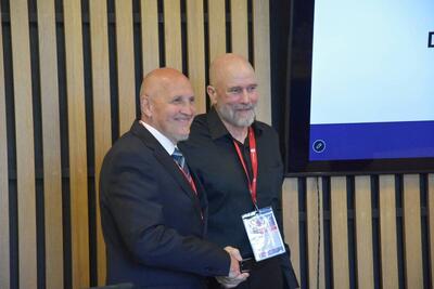  عضویت یک ایرانی در اتحادیه جهانی رفتینگ