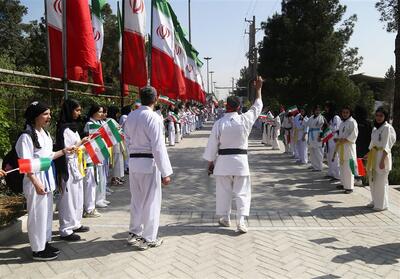  توضیحات اداره کل ورزش تهران درباره تجلیل از خانواده شهدای ورزشکار - تسنیم