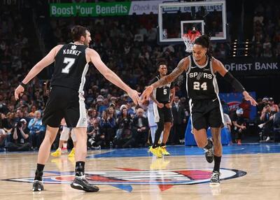  جوان ۱۹ ساله فوق‌ستاره برد مهم سن‌آنتونیو!