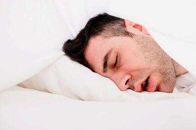  چه اتفاقی در مغز هنگام کم‌خوابی می‌افتد؟