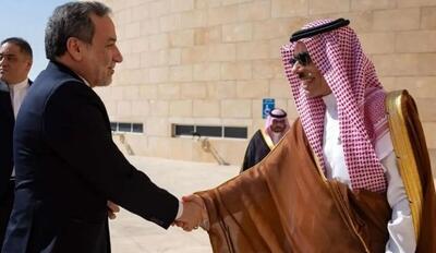  گفتگوی عراقچی و وزیر خارجه عربستان درمورد آخرین وضعیت مذاکرات