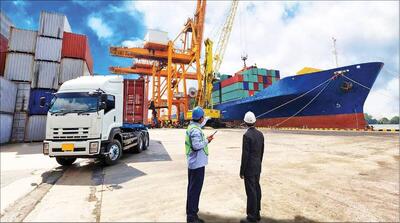  هوشمندسازی گمرکات و چابک‌سازی مناطق آزاد برای گذر از گردنه‌های جنگی 