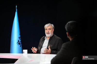  عزیزی: ایمان، وحدت، رهبری، نیرو‌های مسلح، ژئوپلیتیک منطقه‌ای و هسته‌ای مبانی قدرت‌ساز ما هستند + فیلم