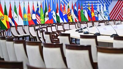  در حالی که گروه 20 به یک باشگاه عکس گرفتن تبدیل شده، بریکس بانک‌ها و زیرساخت‌های پرداخت می‌سازد