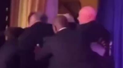  لحظات فراری دادن ترامپ حین تیراندازی از سه زاویه