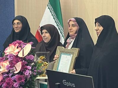  مهدیه اسفندیاری: دانشگاه الزهرا خانه من است