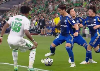  سه بازیکن ژاپنی تیر غیب خوردند!