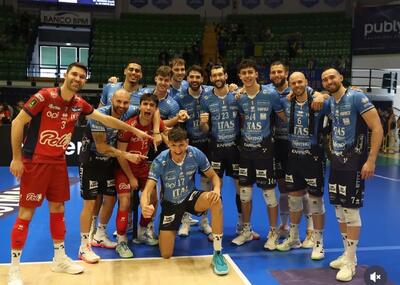  موتور قهرمان خیلی دیر روشن شد 