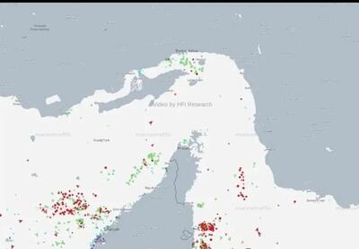  تنگه هرمز همچنان مسدود است
