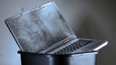  راهنمای تمیزکردن لپ‌تاپ بدون آسیب زدن