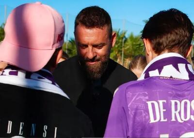  اشک ده‌روسی در پخش زنده در آمد