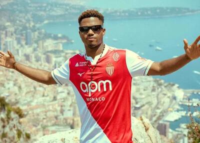  دوست ندارم پسرم دیگر به بارسلونا برگردد