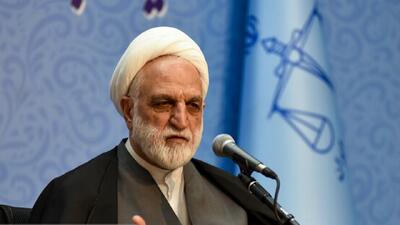  محسنی اژه‌ای: غربی‌ها هنوز از درک قدرت ایمان مردم ایران عاجزند