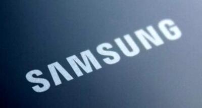  تصویری از اولین تلفن همراه سامسونگ در موزه