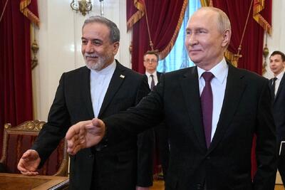  ارزیابی صاحب‌نظران روس از ابعاد سفر عراقچی به سن‌پترزبورگ