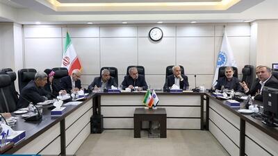  نشست کمیسیون ویژه حمایت از تولیدو نظارت بر اجرای سیاست‌های کلی اصل ۴۴ مجلس در اتاق ایران