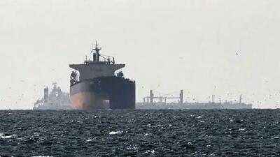  یک ابر نفتکش VLCC وارد منطقه تحت محاصره دریایی آمریکا شد | ۲۰ نفتکش در آستانه بارگیری