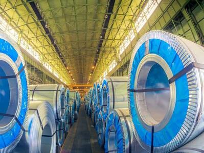  ورق برگشت؛ نقشه‌ای که نقش بر آب شد/ عرضه سنگین فولاد مبارکه، تب بازار را پایین آورد