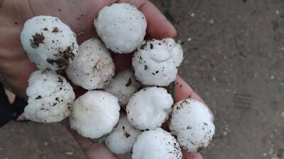  عکس: بارش تگرگ‌های درشت در استان لرستان