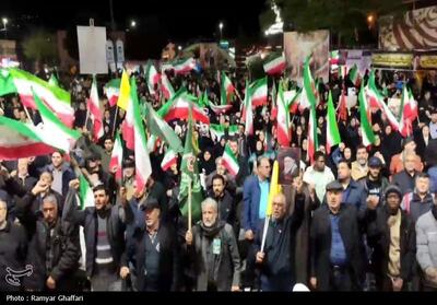  2 ماه میدان‌داری شبانه؛ کردستان در خط مقدم اتحاد و انسجام ملی فیلم - تسنیم
