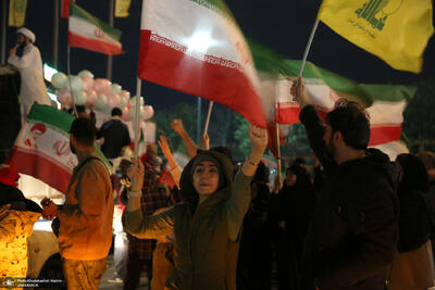  پنجاه و نهمین اجتماع پر شور مردم در میدان آزادی