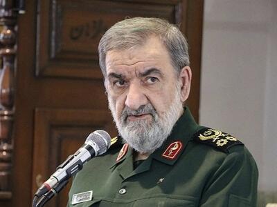  سرلشکر رضایی: تنگه هرمز را به هیچ وجه رها نمی‌کنیم