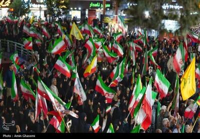  آغاز اجتماع امام‌رضایی‌ها در تهران؛ تجدید بیعت مردم با رهبر انقلاب - تسنیم