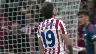  واکنش رایا مقابل ضربه خولین آلوارز