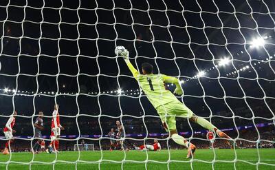  سیوهای برتر رایا در این فصل لیگ قهرمانان