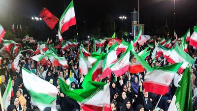  رونمائی از پوستر جشنواره شعر و ادب جنگ رمضان در جنوب پایتخت