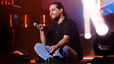  دانلود آهنگ حامیم به نام رز سفید/تورو میکاشتم وسط قلبم!