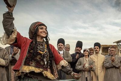  «جادوی سفید» آیدا پناهنده در راه کن + بازیگران