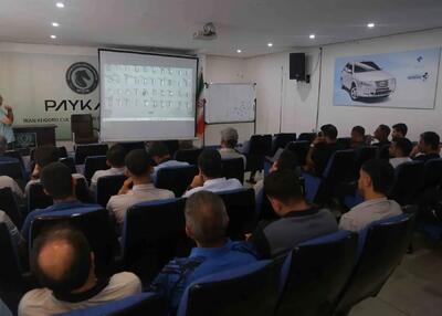  پیکان با یاد شهدای میناب استارت زد(عکس)