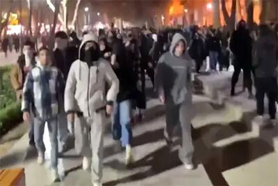  یک‌یادآوری؛ روزهایی که افسران موساد کف خیابان‌ با «ما» بودند!