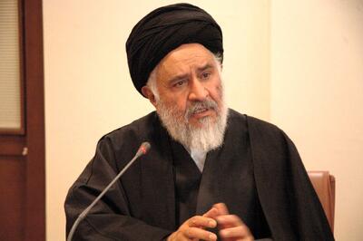  آیت‌الله محقق داماد: ملت ایران منتظر تصمیمات خردمندانه است / مسئولان نباید از ملامت‌ها نگران باشند؛ باید راهی را بروند که به آن ایمان دارند، حتی اگر منزوی شوند و از در و دیوار، دوست و دشمن به آنها حمله کنند / کارِ ملک، اندیشیدن است و عمل بر وفق مصالح ملی؛ باید شرایط ملت را دید، مشکلات جهان را درک کرد و برای تصمیم درست، از هیچ سرزنشی نگران نبود