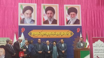  ۷۰ واحد صنعتی مورد تهاجم مستقیم دشمن قرار گرفت