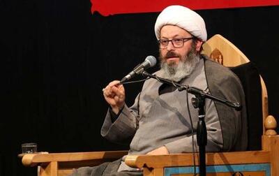  فیلم /  غلامرضا قاسمیان :  ظریف و روحانی باید اعدام شوند نمی توانید دهانشان را گل بگیرید