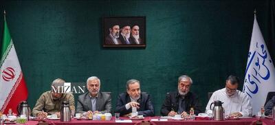  حضور عراقچی در جلسه کمیسیون امنیت ملی و سیاست خارجی مجلس شورای اسلامی