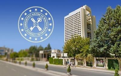 ادعای وزیر خزانه‌داری آمریکا: در حال بازکردن تنگه هرمز و تسط کامل بر آن هستیم