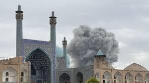  در جنگ اخیر دولت‌خانه صفوی و عمارت چهلستون اصفهان بیشترین خسارت را دیدند / اشیای ارزشمند پیش از جنگ جمع‌آوری و محفوظ ماندند / مستندسازی و اطلاع‌رسانی بین‌المللی برای پیگیری حقوقی در جریان است / ارتعاش امواج انفجار بر تمامی بناهای تاریخی اصفهان وارد شده است؛ مدیرعامل سازمان نوسازی و بهسازی شهرداری اصفهان در گفت و گو با شفقنا