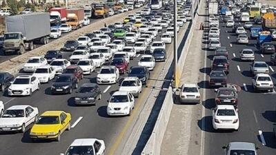  ترافیک سنگین در محور‌های ورودی تهران/ بارش باران در برخی از جاده‌های شمالی کشور