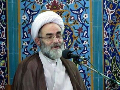  پاسخ امام جمعه‌ی رشت به انتقادات: یک سری تهی‌مغز انتقاد کردند / منظور من زنان بی‌حجاب بود نه شل‌حجاب
