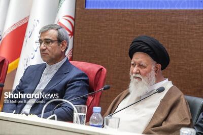  آیت الله علم‌الهدی: مقابله با گرانی و سوءاستفاده اقتصادی بخشی از دفاع در جنگ است