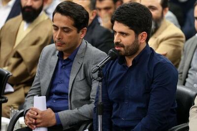  شعرخوانی محمد رسولی در مراسم قرار‌های شبانگاهی عزاداران در خیابان کشوردوست