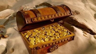  گنج طلای ۱۰۰۰ ساله در کنار جاده روستایی پیدا شد+ عکس