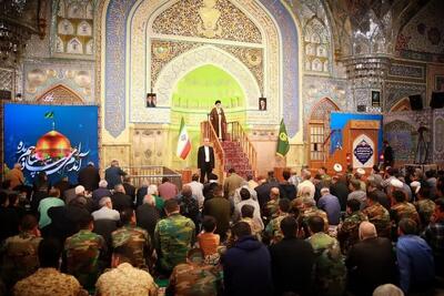  آیت‌الله علم‌الهدی: گران‌فروشان و مزدوران اقتصادی امروز، پیاده نظام آمریکا در داخل کشور هستند | رزمندگان ما غیورتر از قبل ایستادند
