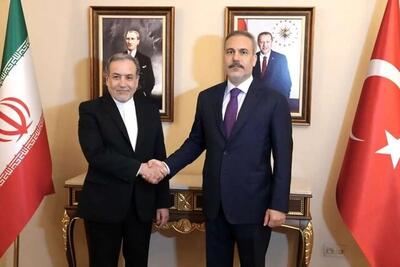  گفت‌وگوی تلفنی وزرای خارجه ایران و ترکیه/ عراقچی: تنش‌آفرینی اخیر آمریکا در خلیج فارس، بر سوءظن‌ها نسبت به انگیزه و جدیت آن‌ها در مسیر دیپلماسی افزوده/ کنار گذاشتن رویکردهای زیاده‌خواهانه و نامعقول توسط طرف مقابل، لازمه پیش‌برد روند دیپلماتیک است