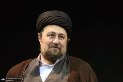  تبریک آیت الله سید حسن خمینی در پی قهرمانی تیم ملی وزنه‌برداری جوانان ایران